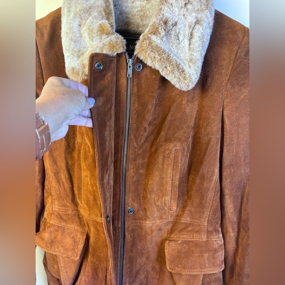 Vintage Winlet Brown Suede Leather Jacket with Faux Fur Collar Size Medium - Picture 4 of 7